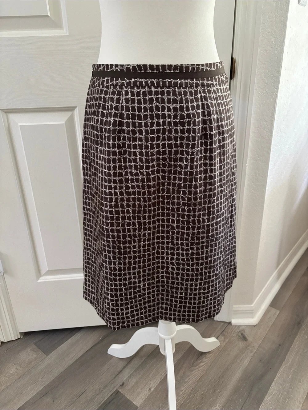 Ann Taylor Equestrian inspired Pleated A-Line Skirt Sz 2